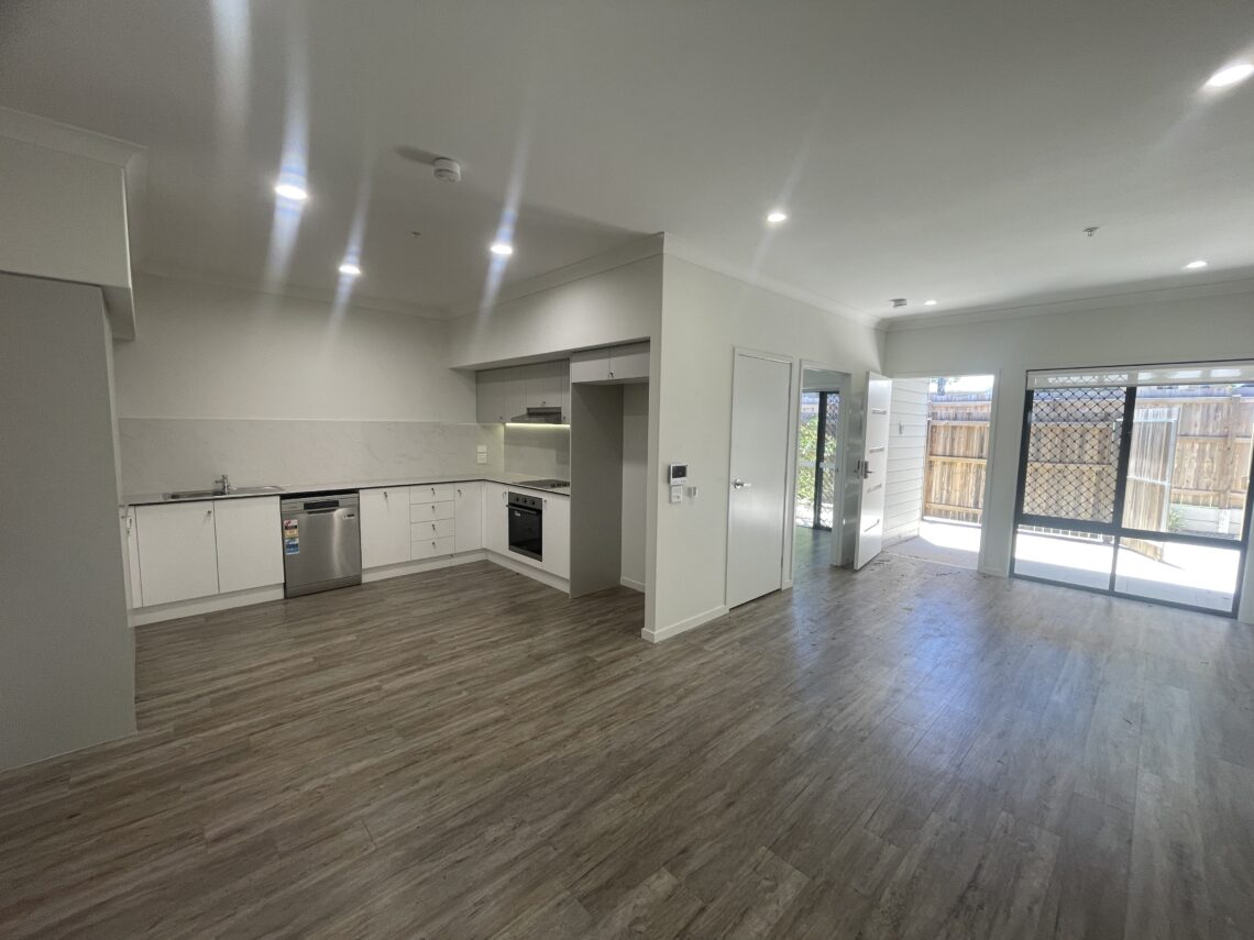 1-bedroom + OOA Robust Villa in Drayton, Toowoomba — Home image 16