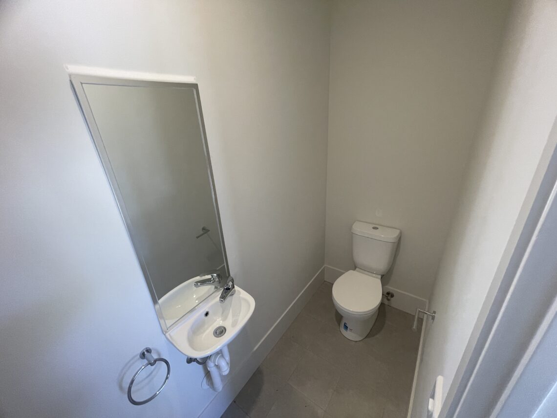 1-bedroom + OOA Robust Villa in Drayton, Toowoomba — Home image 20