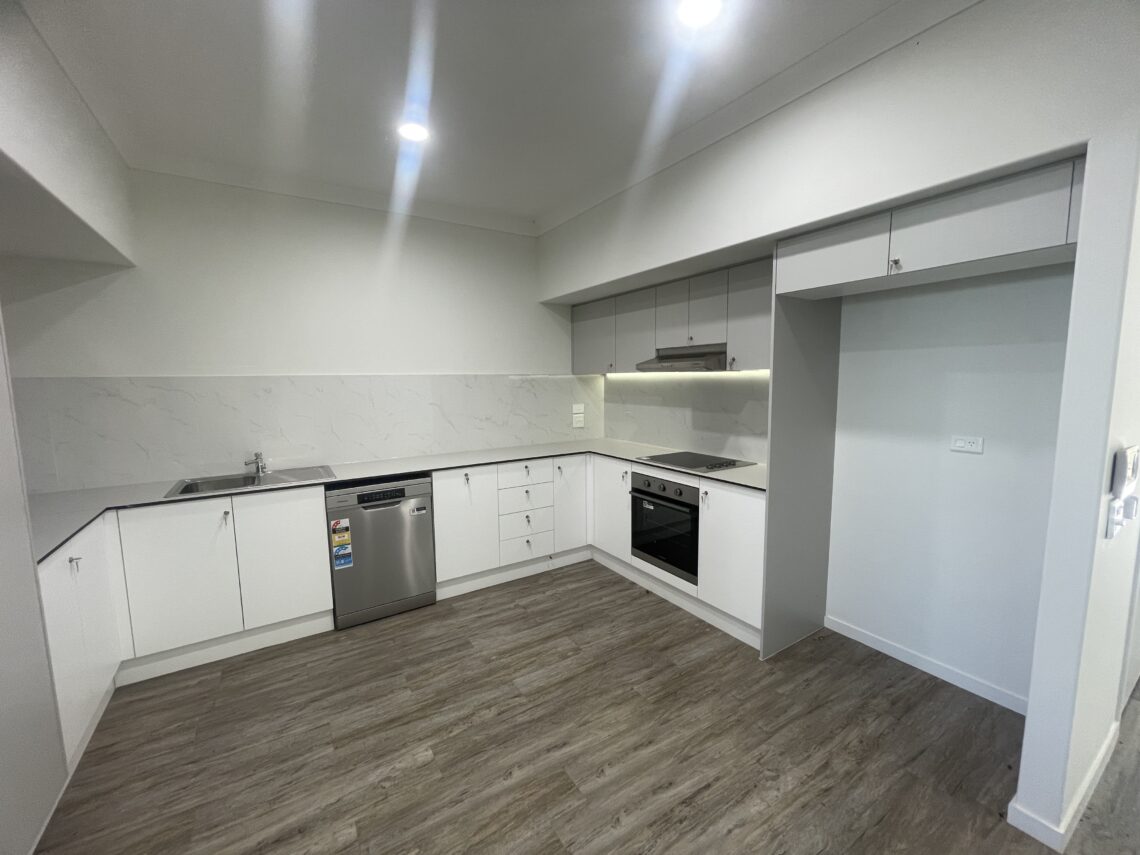 1-bedroom + OOA Robust Villa in Drayton, Toowoomba — Home image 26