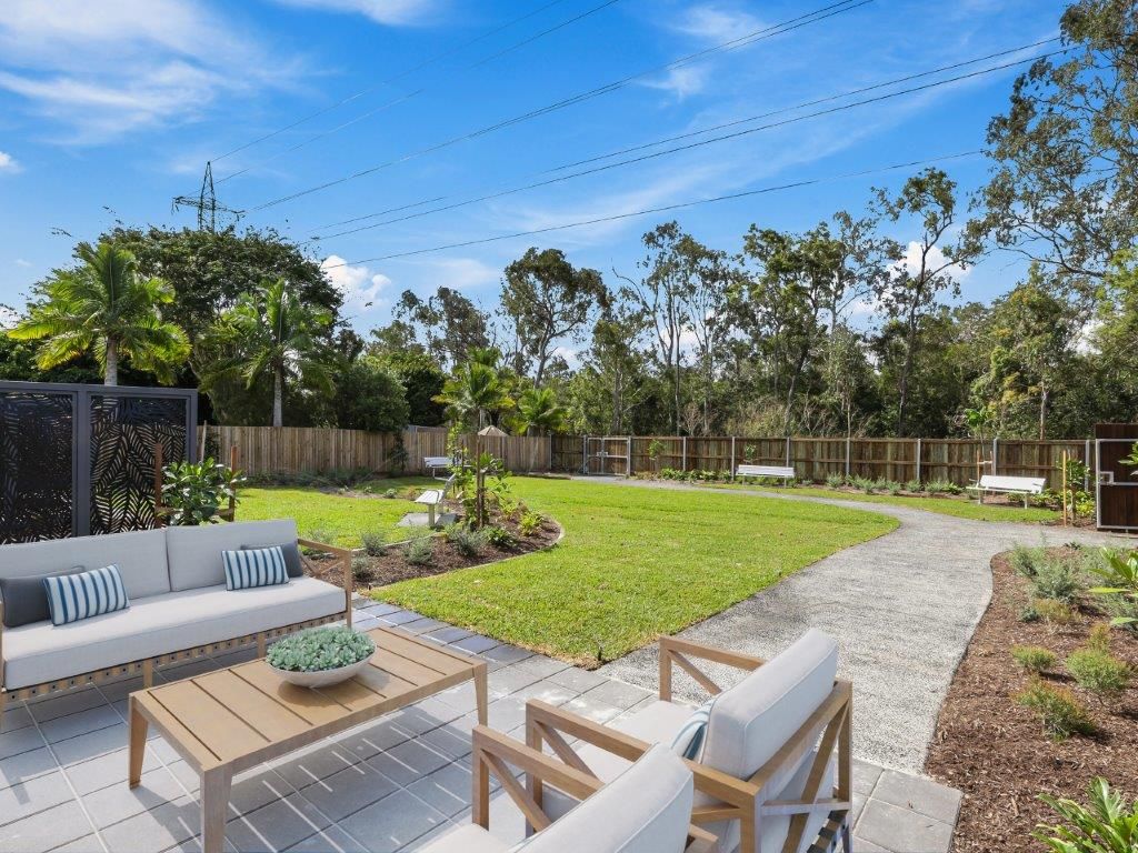 Beautiful Parkland-Style Home in Marsden — Home image 2