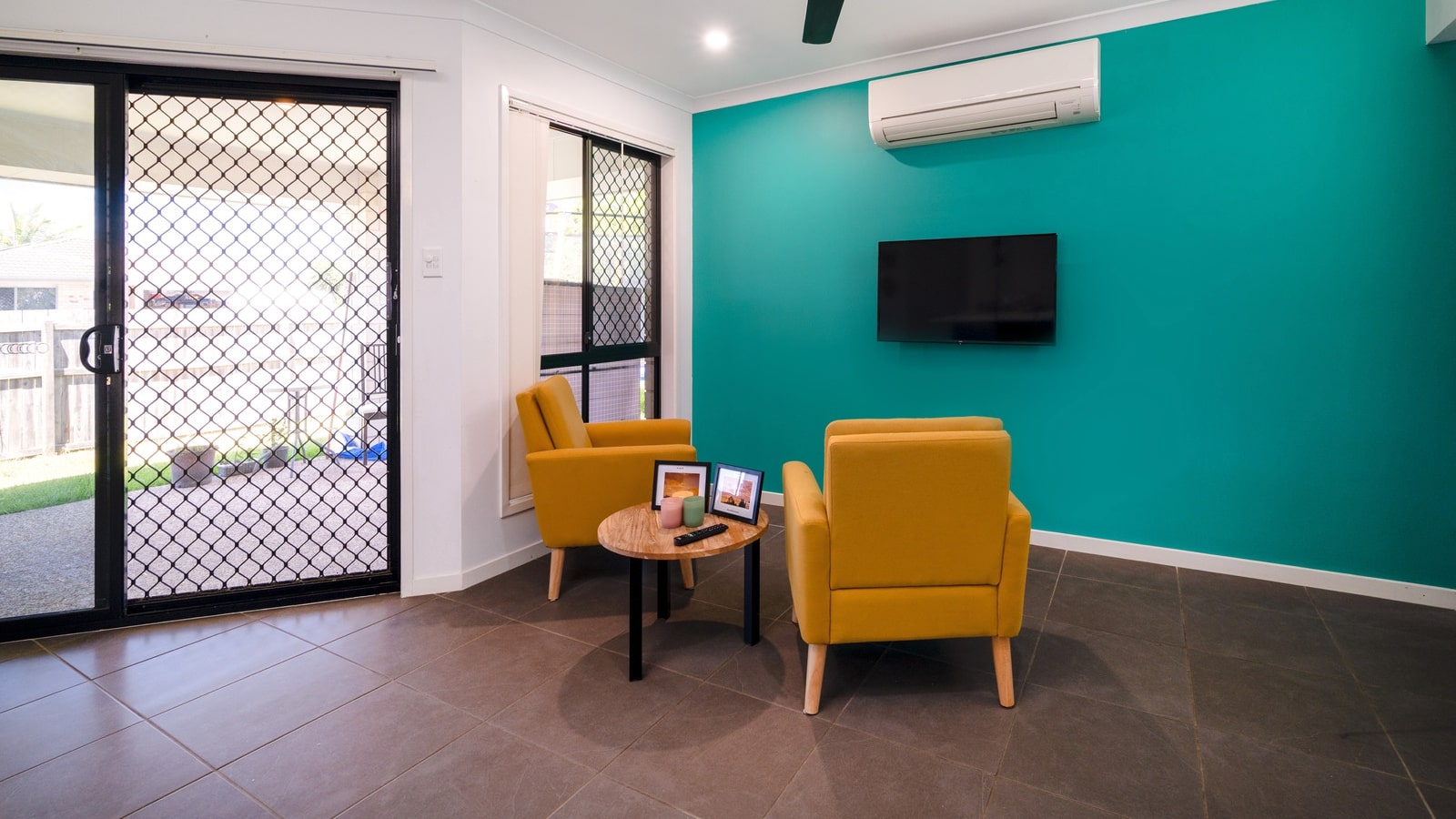 All female 1:3 in Morayfield — Home image 4