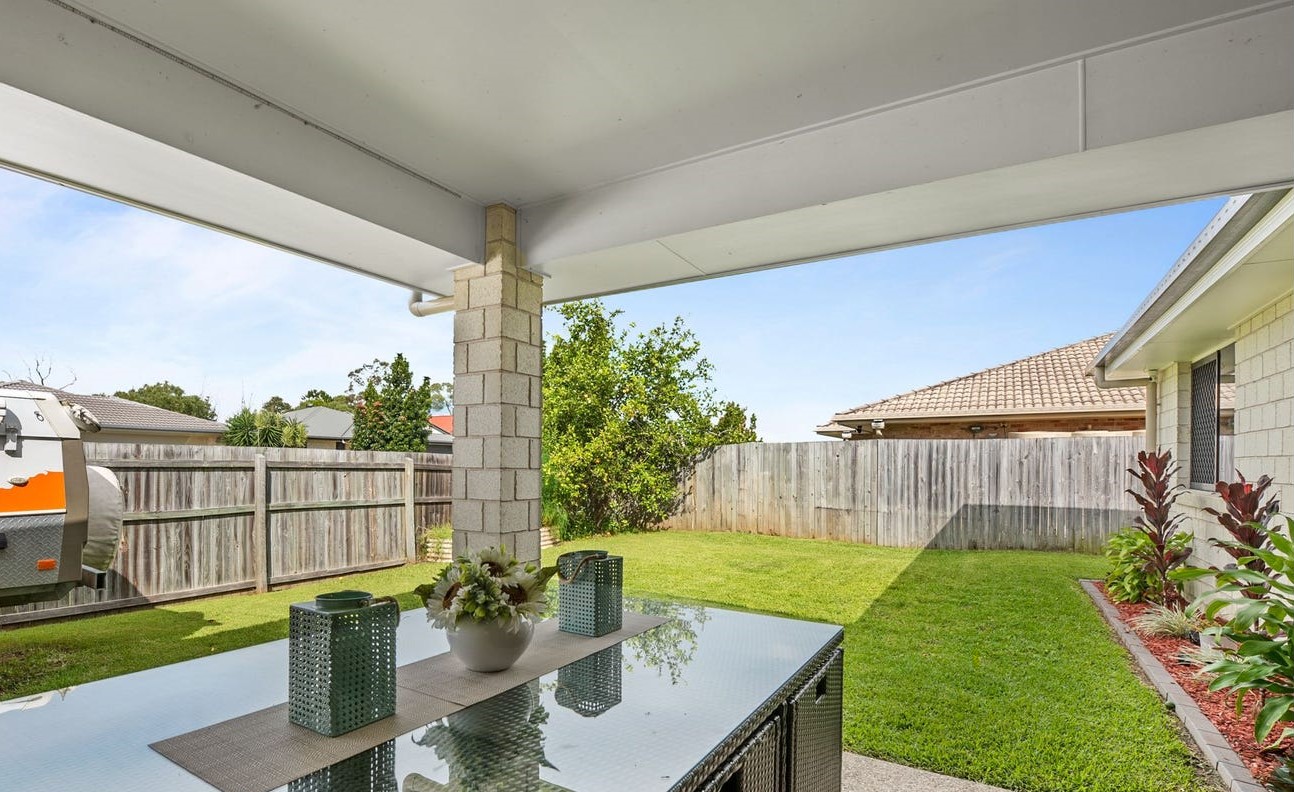 All female 1:3 in Morayfield — Home image 9