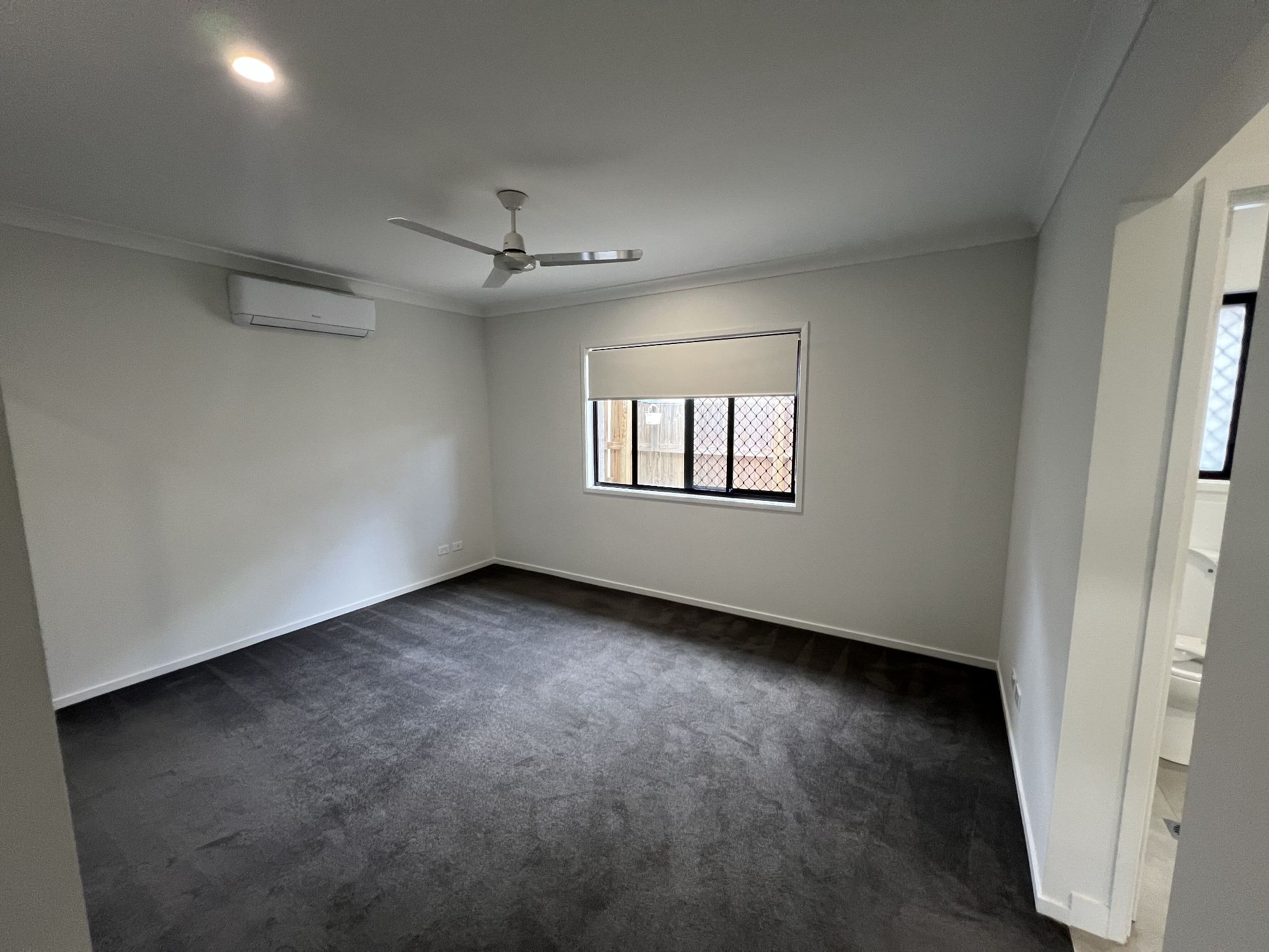 SIL Home in Pimpama with 3 Private Ensuites — Home image 4