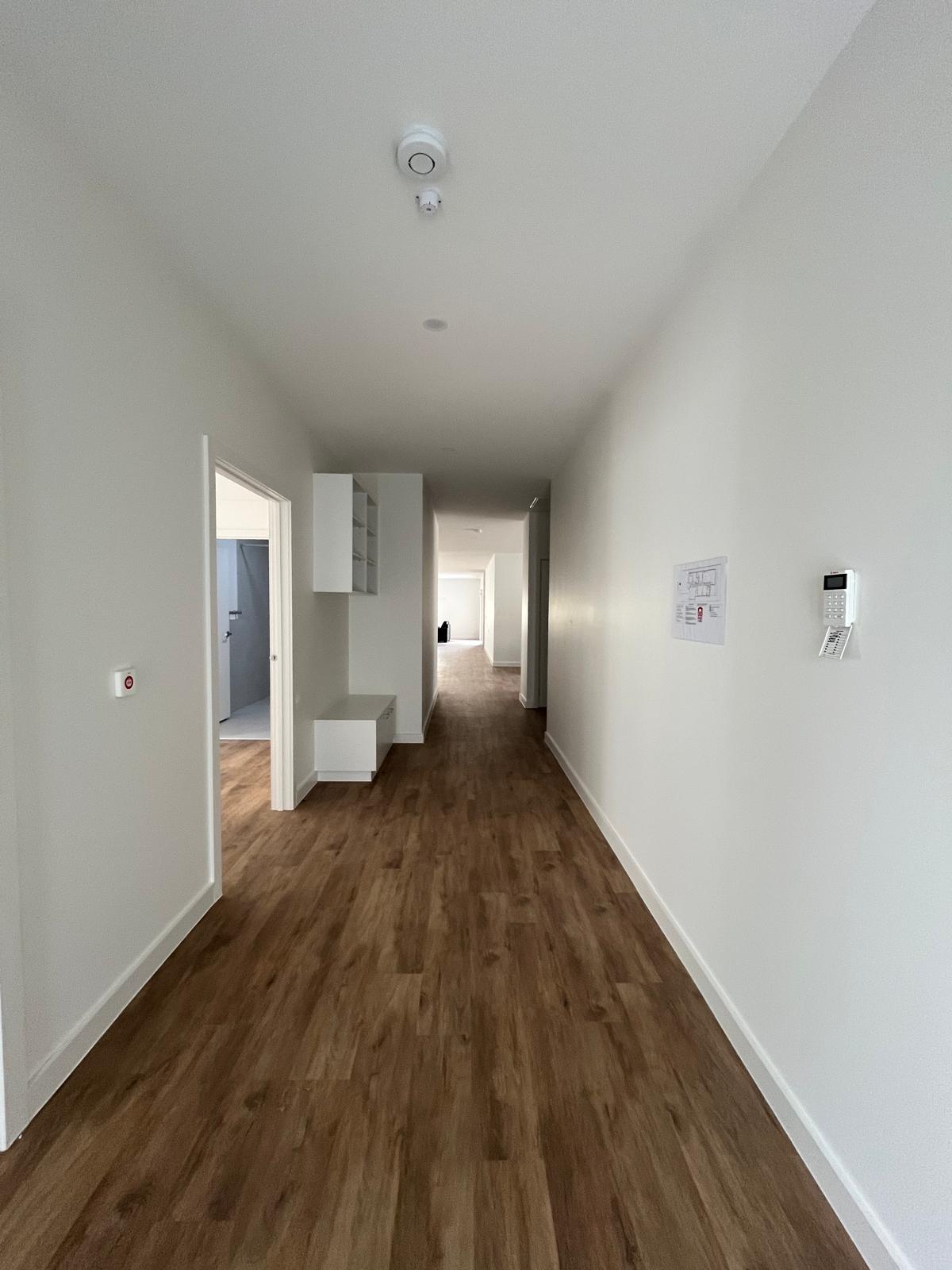 Sunshine HPS IL FA Category SDA - 3 Ensuites + OOA — Home image 4