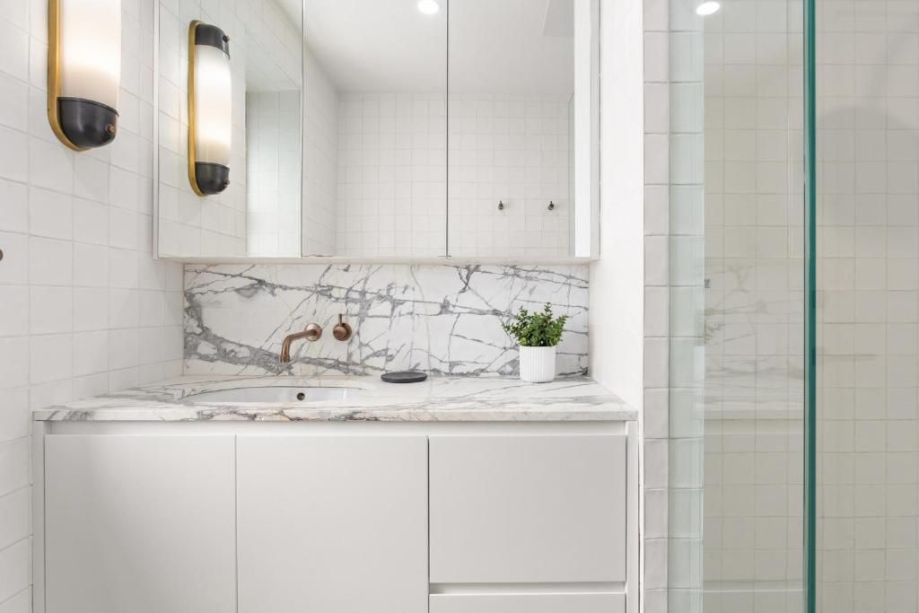 2 beds 2 baths apartment — Home image 4