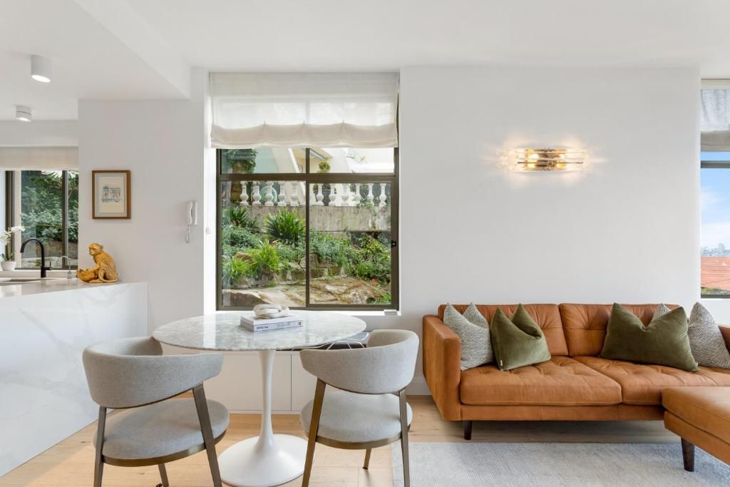 2 beds 2 baths apartment — Home image 5