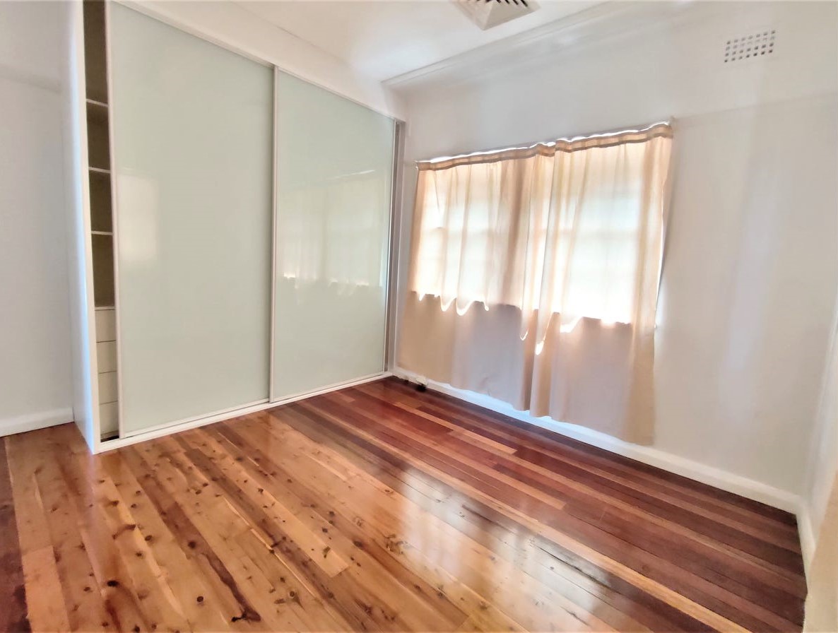 SIL Home and Granny Flat at Payten Street, Putney — Home image 8