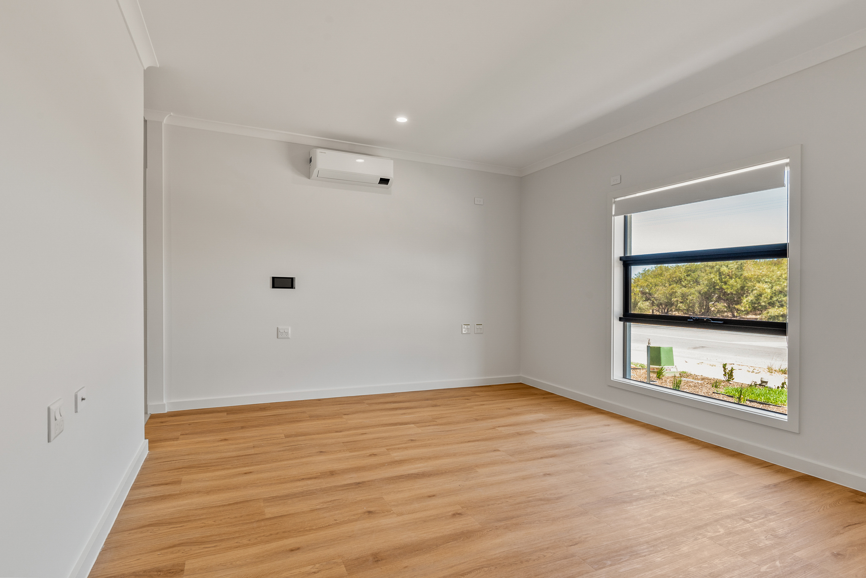 Murray Bridge — Home image 3