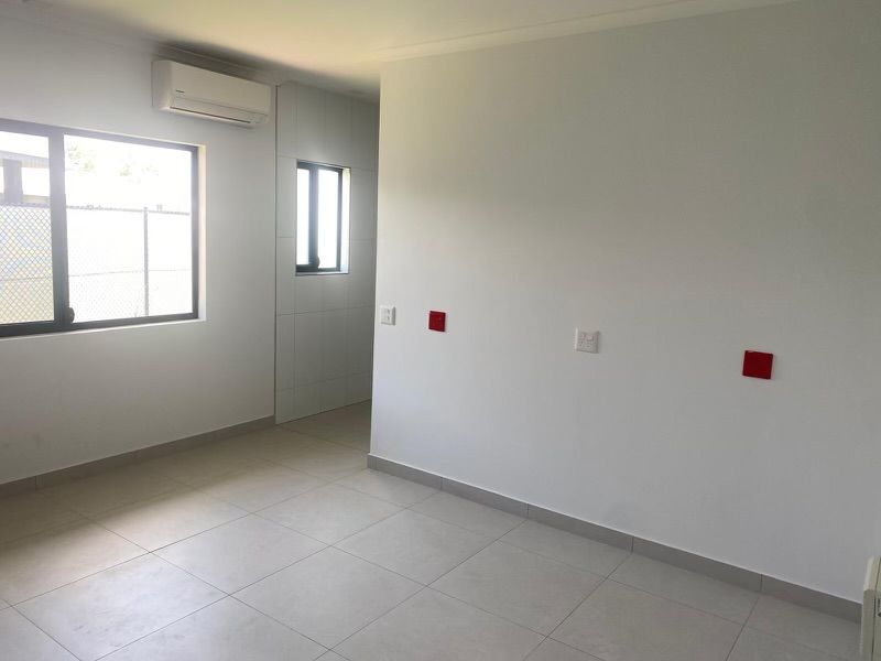 4 BR High Physical Support Home with 2 Living Areas & OOA Room – Zuccoli — Home image 9