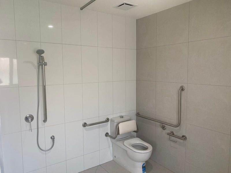 4 BR High Physical Support Home with 2 Living Areas & OOA Room – Zuccoli — Home image 10