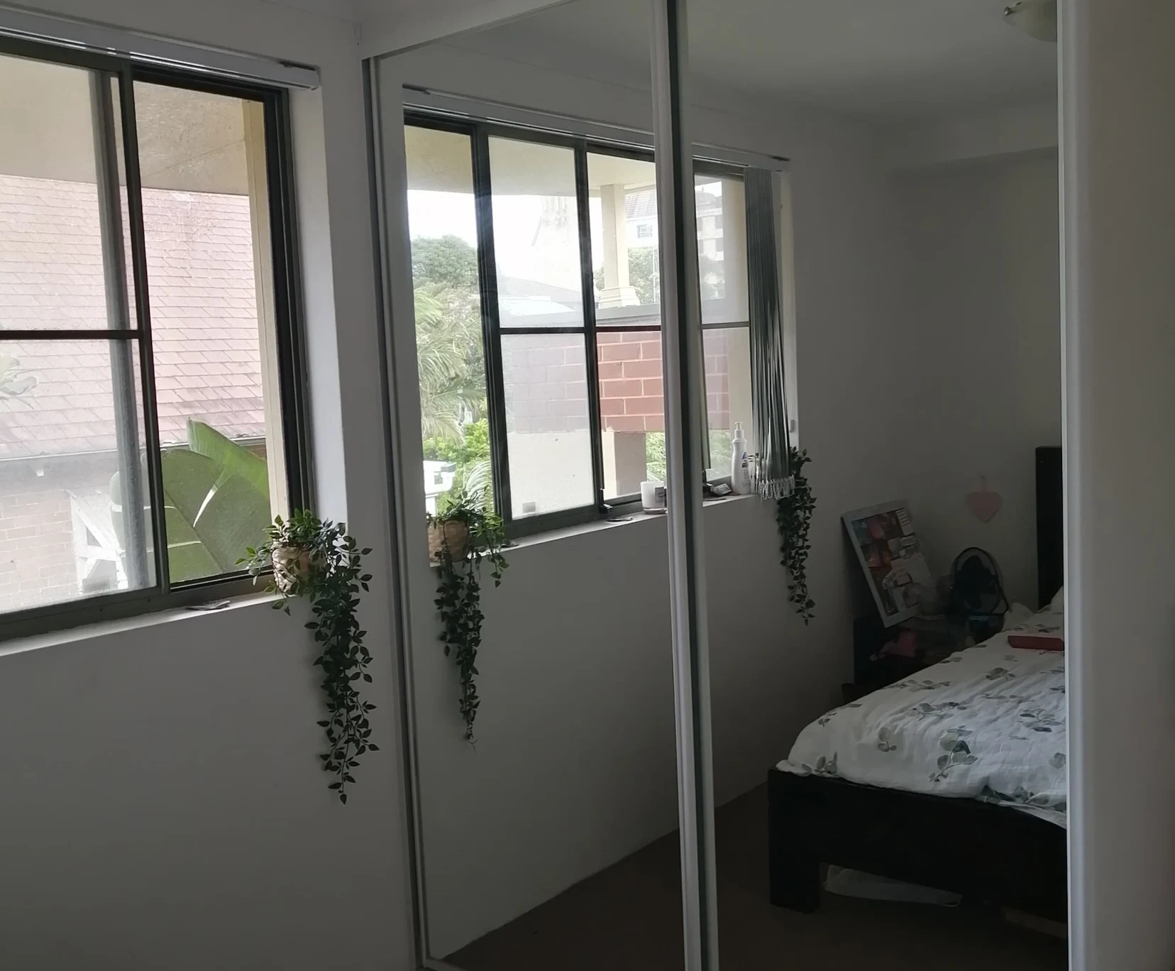 Oceanview Supported Living Apartment in the Heart of Coogee Beach — Home image 15