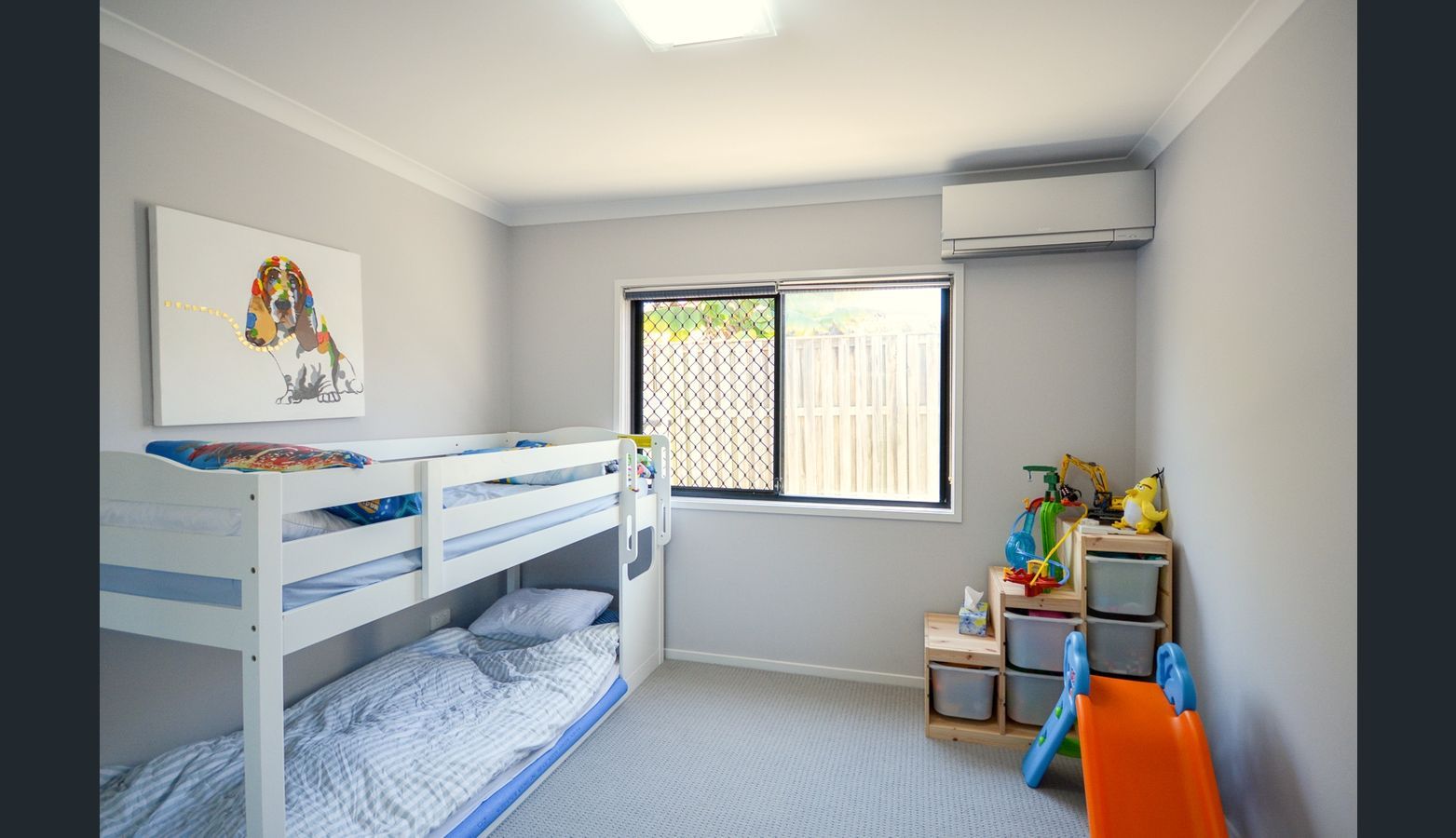 SIL HOUSE - REDBANK PLAINS — Home image 9