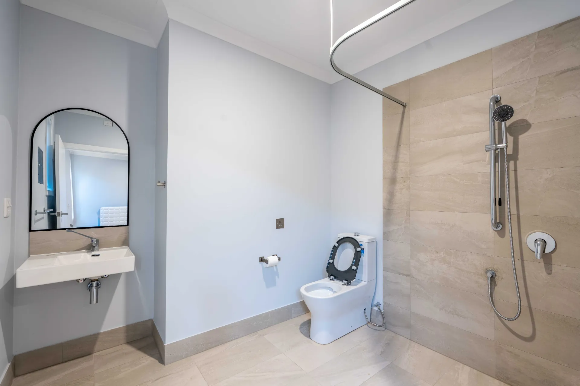 9A - Mallett Avenue — Home image 5