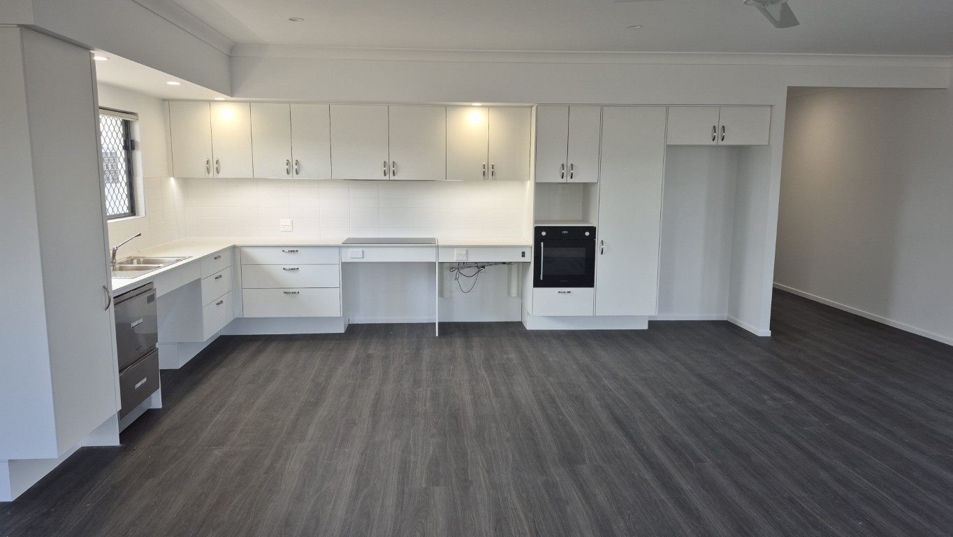 4BR High Physical Support Home with OOA Room – Shaw — Home image 2