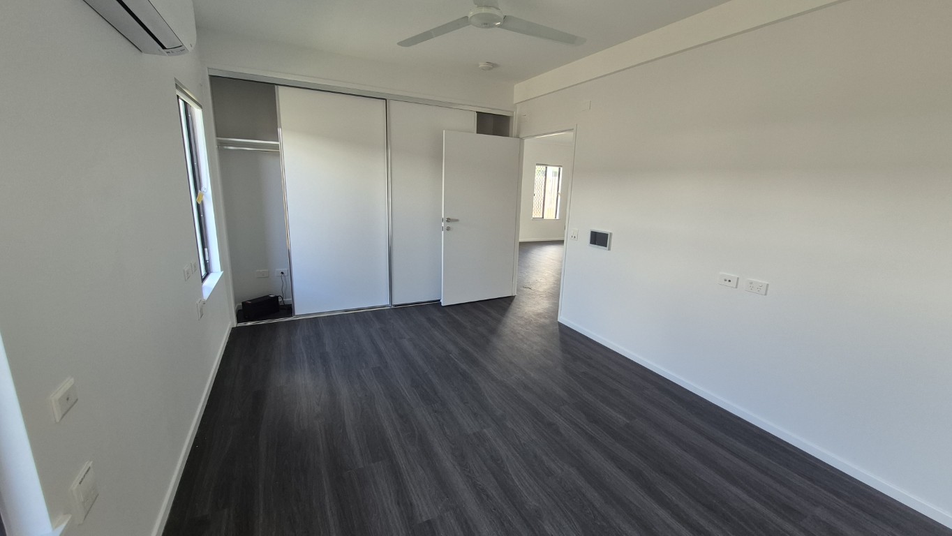 4BR High Physical Support Home with OOA Room – Shaw — Home image 16