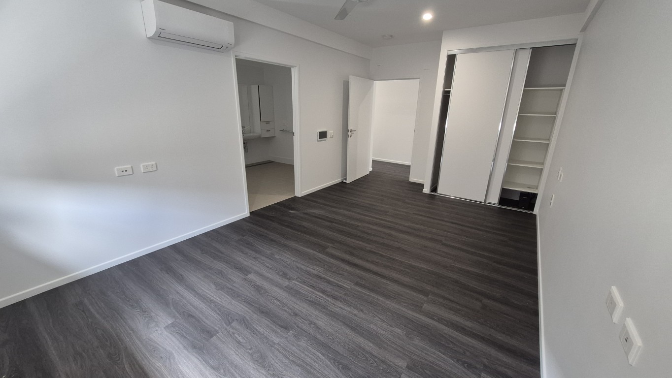 4BR High Physical Support Home with OOA Room – Shaw — Home image 6