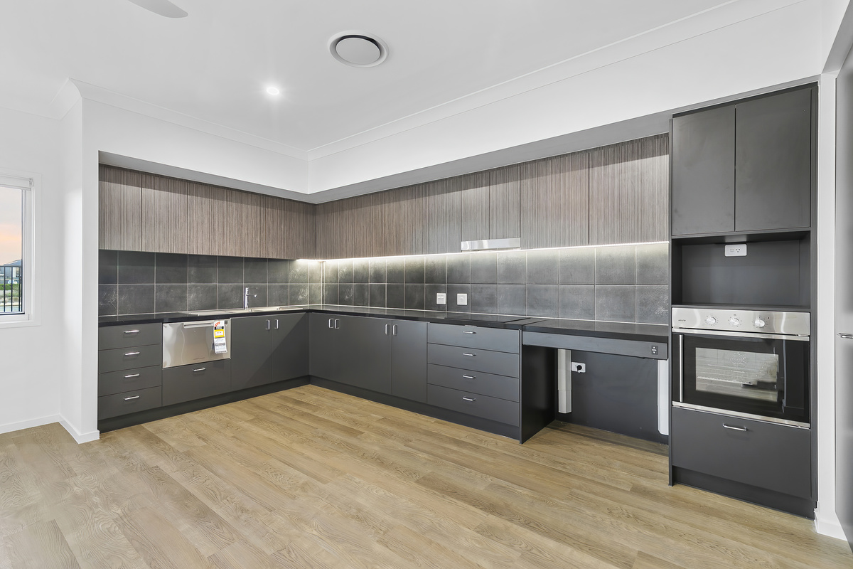 MANGO HILL QLD – HIGH PHYSICAL SUPPORT HOUSE — Home image 3