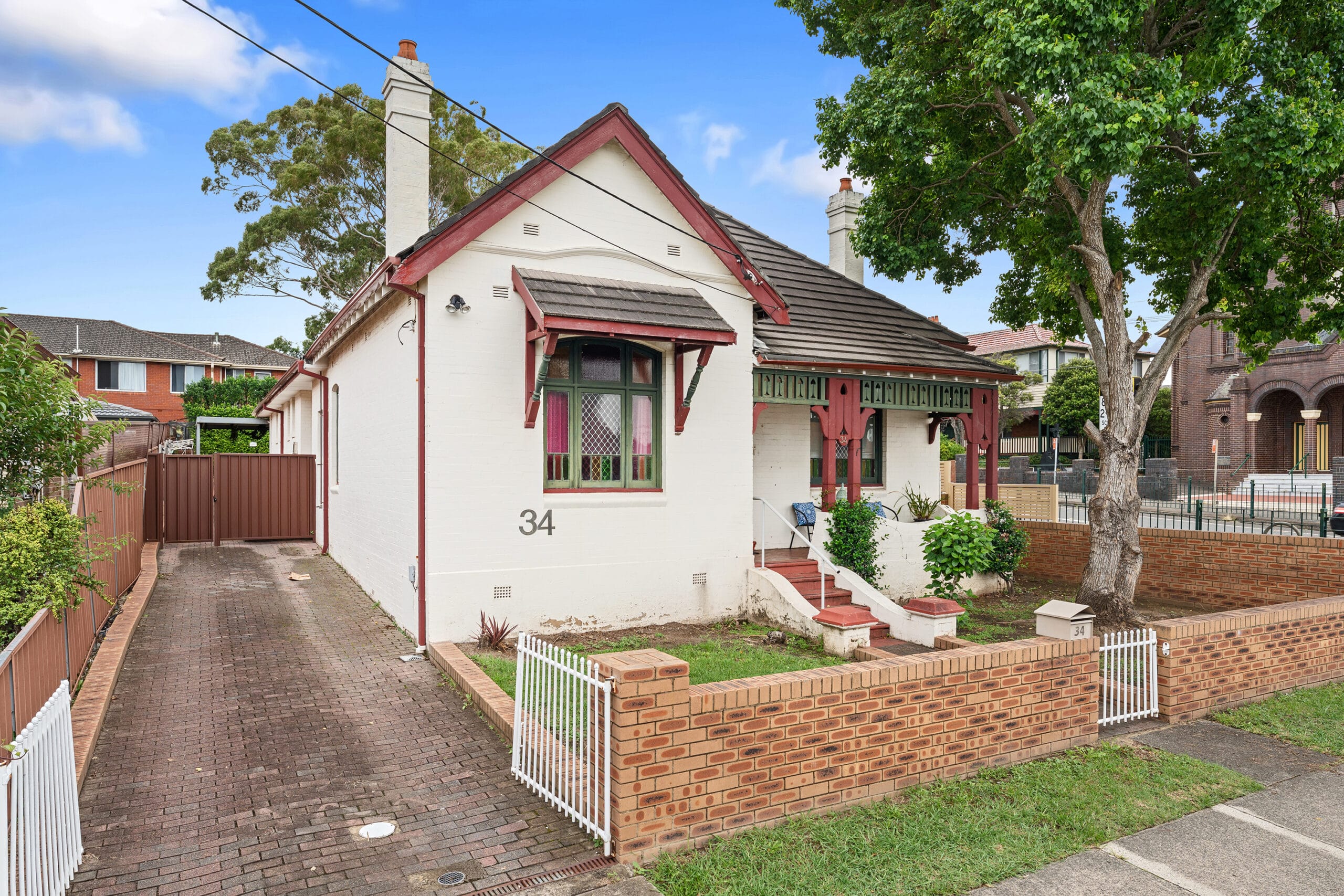 Enjoy easy, accessible living in Campsie with open-plan spaces — Home image 2