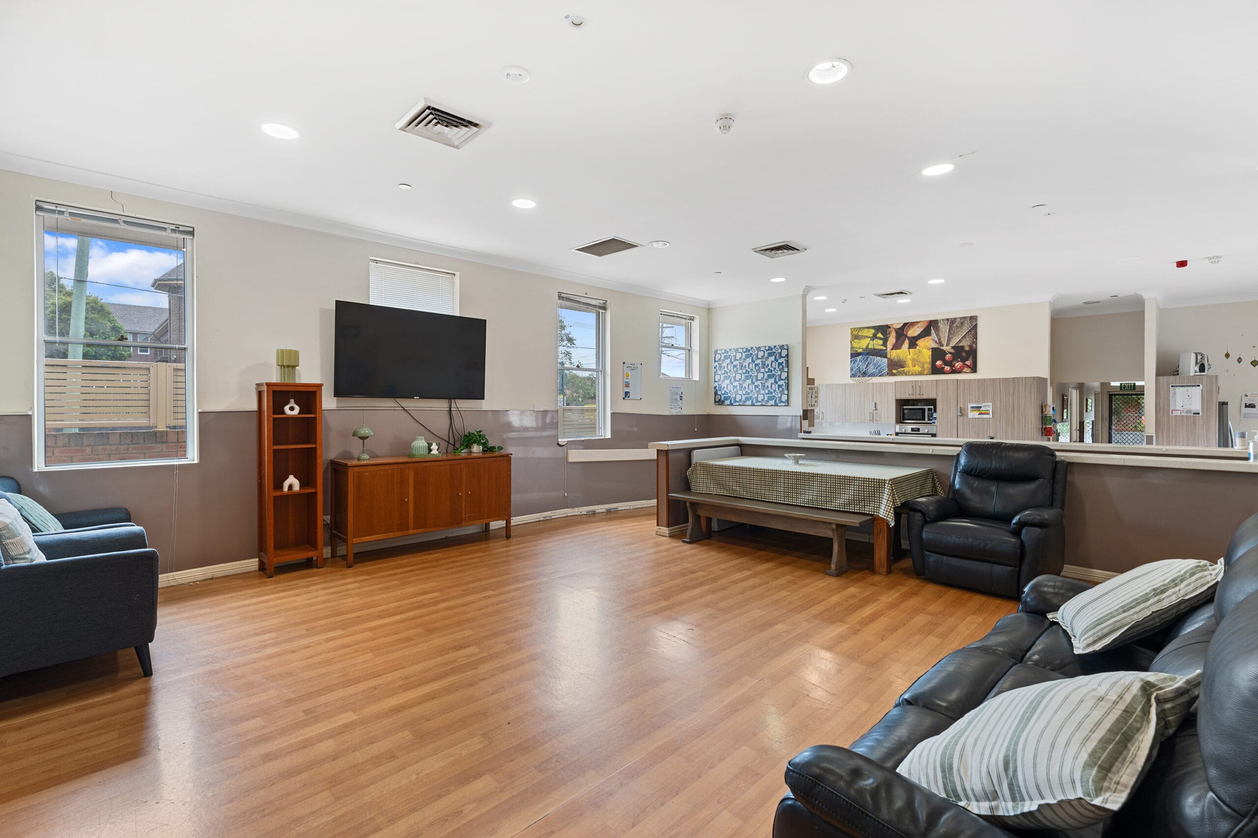 Enjoy easy, accessible living in Campsie with open-plan spaces — Home image 10