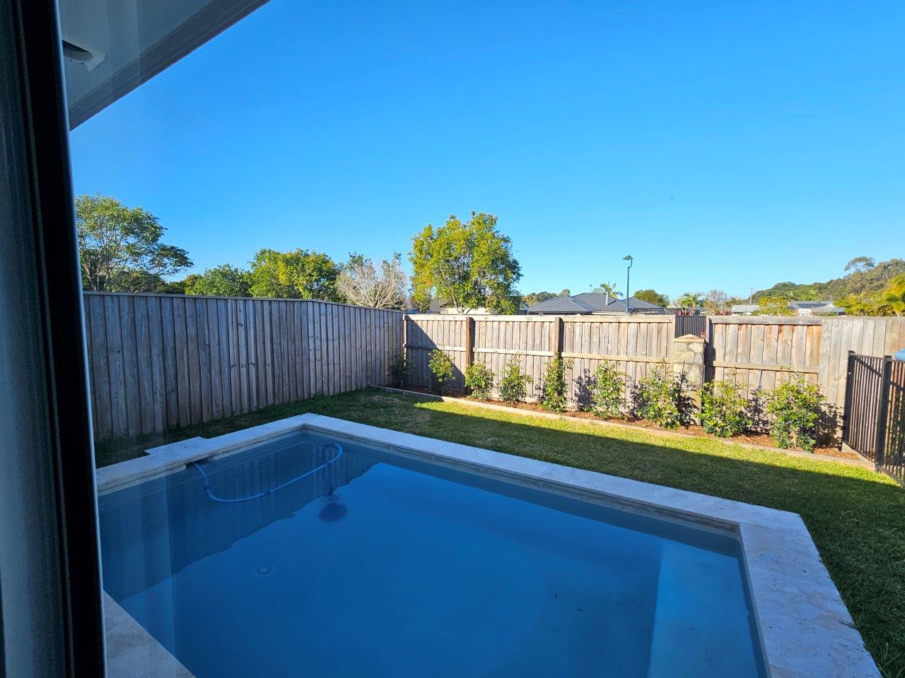 Quiet and friendly accessible SIL in central Sunshine Coast at Sippy Downs — Home image 3