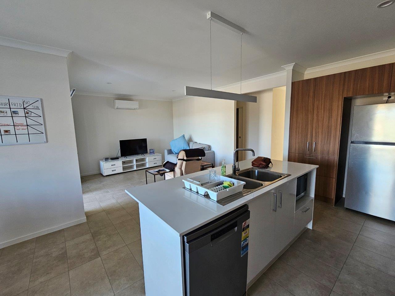 Quiet and friendly accessible SIL in central Sunshine Coast at Sippy Downs — Home image 10