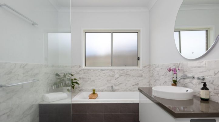 Stunning SIL home in Gobbagombalin — Home image 3