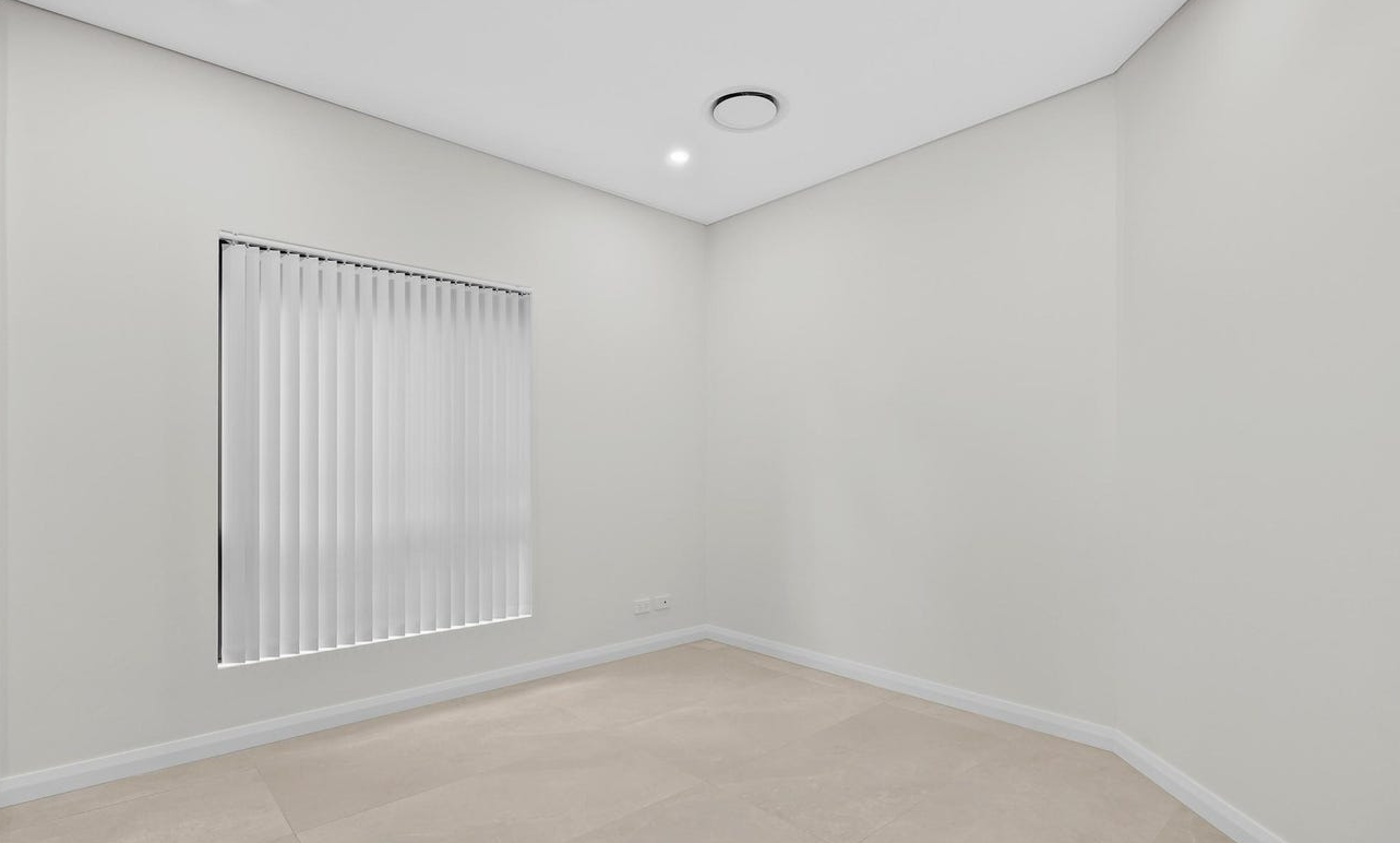 Virginia 5120 – Brand New – HPS & Fully Accessible — Home image 3