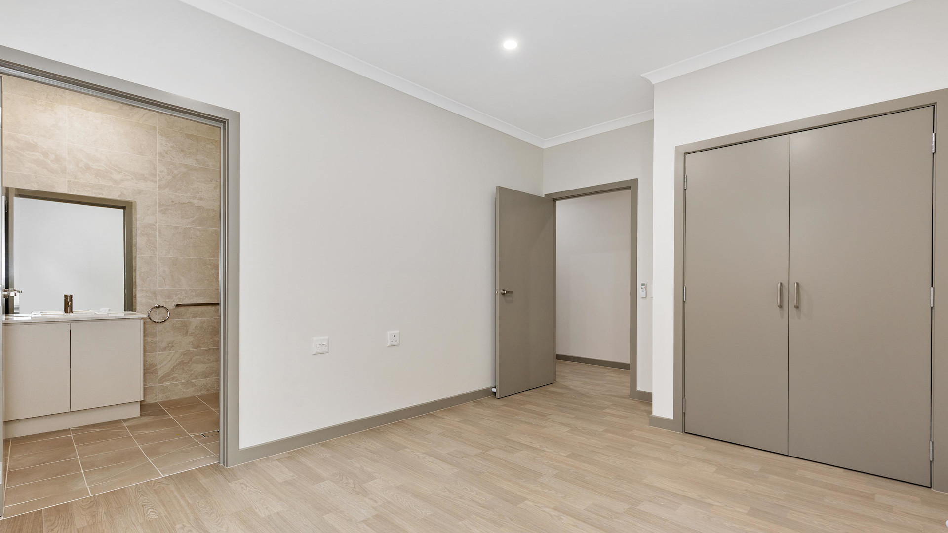 Modern Improved Liveability SDA home in the heart of Thornbury — Home image 7