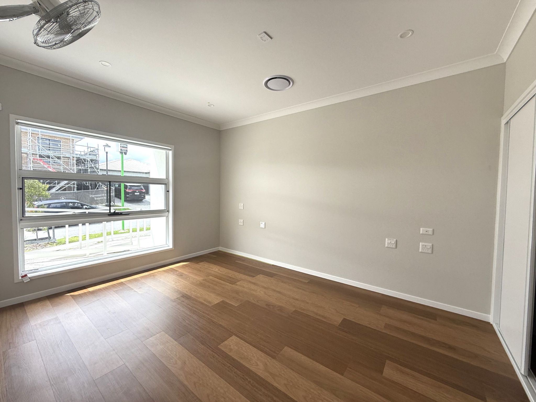 3 Bedroom home + OOA in Heathwood — Home image 7