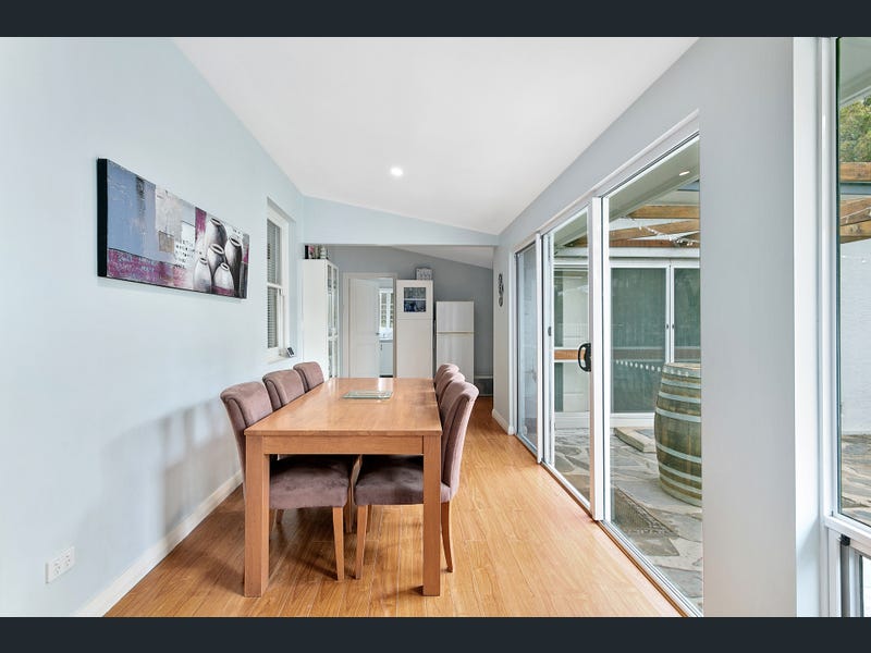 SIL House in Glenelg North - Walking Distance From Glenelg Beach & Harbour Town — Home image 5