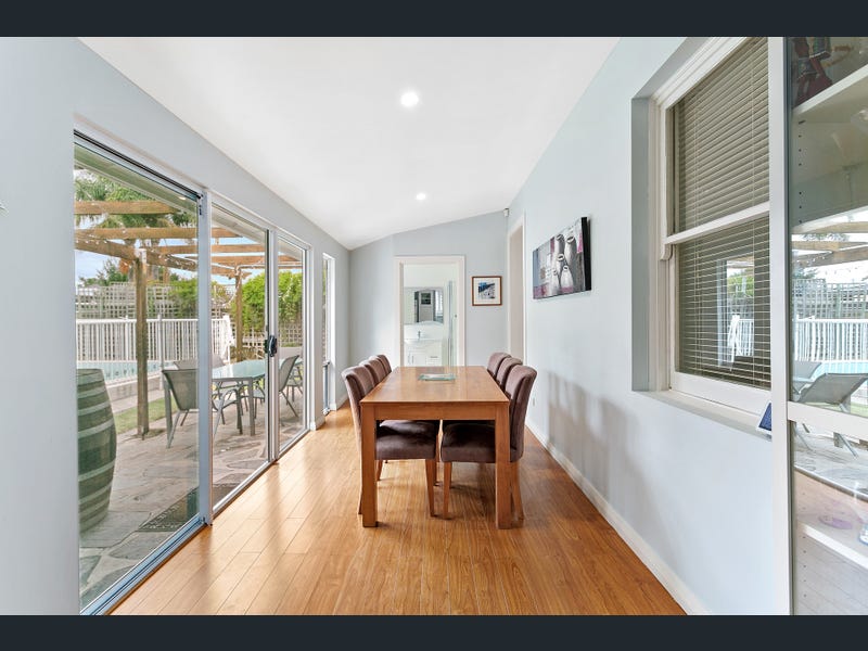 SIL House in Glenelg North - Walking Distance From Glenelg Beach & Harbour Town — Home image 8