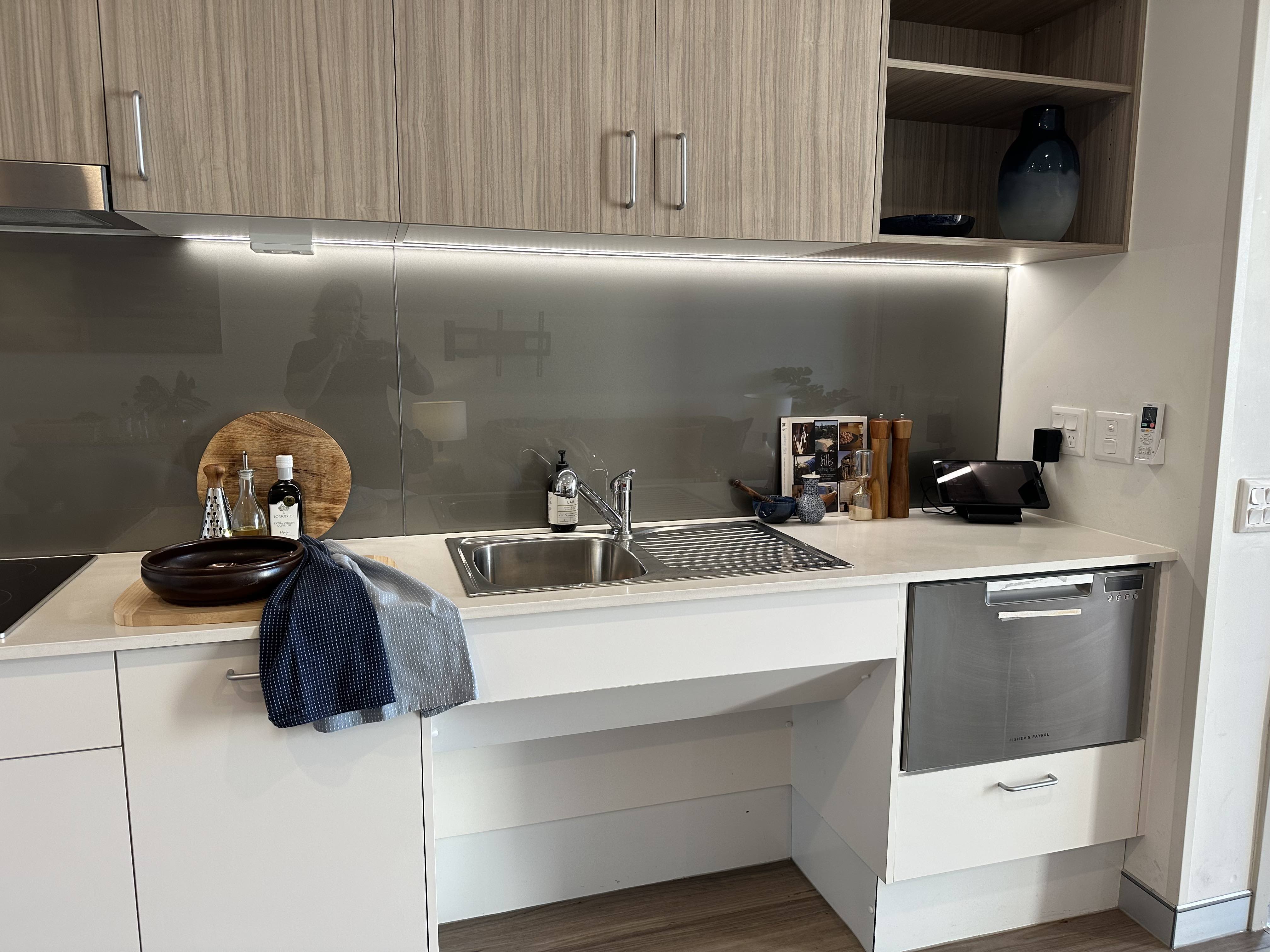 GUILDFORD - 1 BEDROOM Apartment - Ability Apartments Guildford — Home image 6