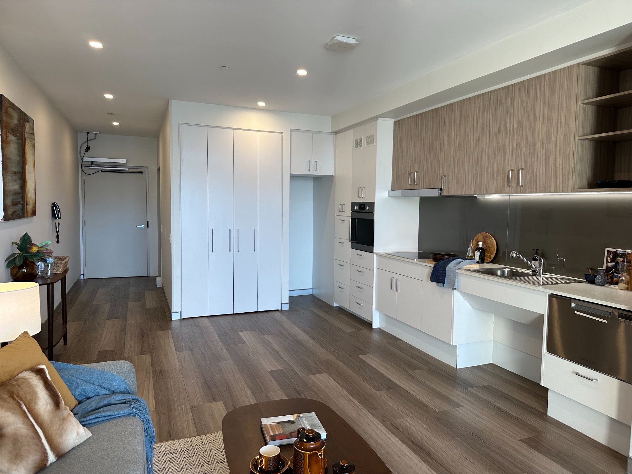 GUILDFORD - 1 BEDROOM Apartment - Ability Apartments Guildford — Home image 8