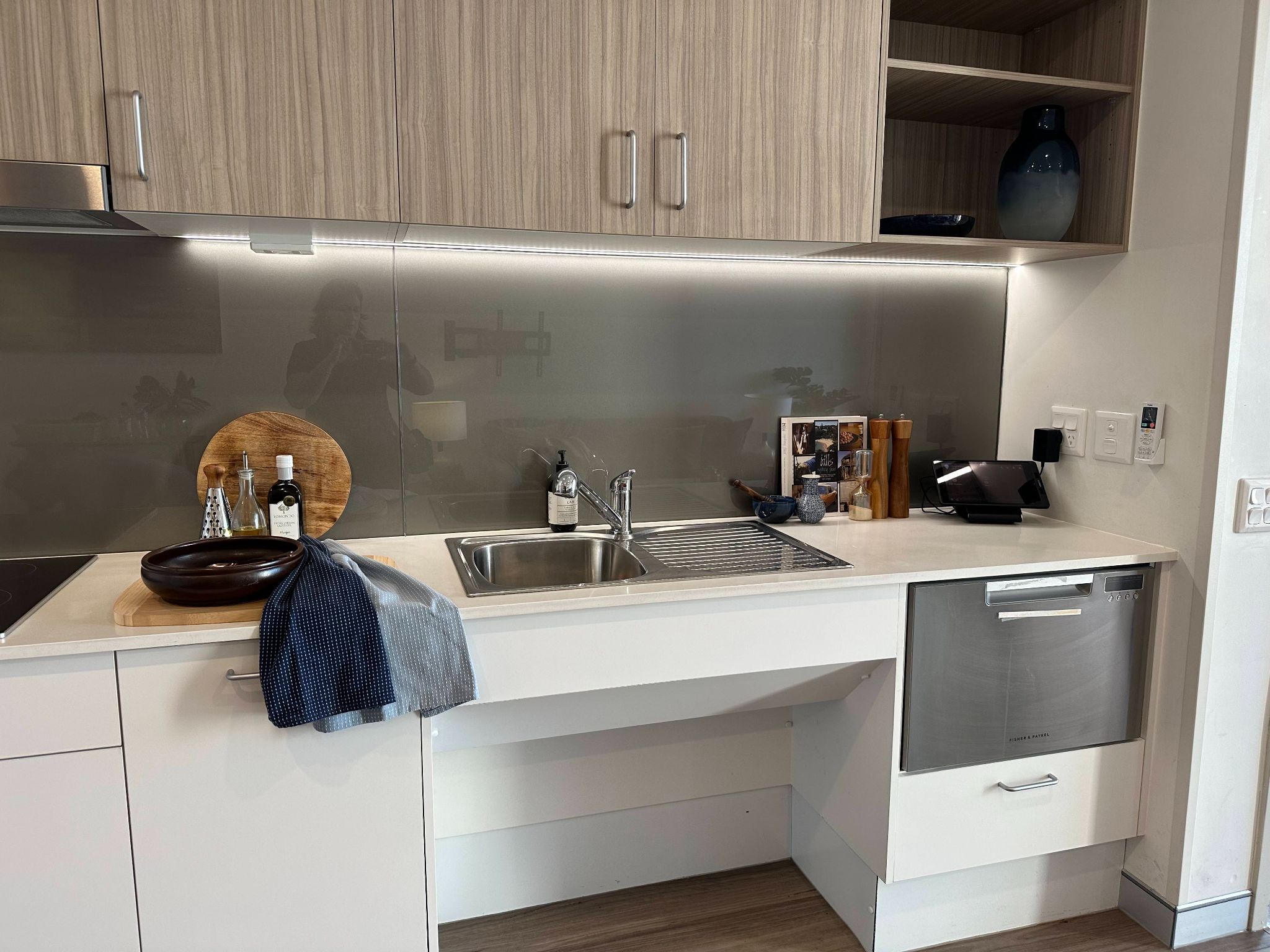 GUILDFORD - 1 BEDROOM Apartment - Ability Apartments Guildford — Home image 9