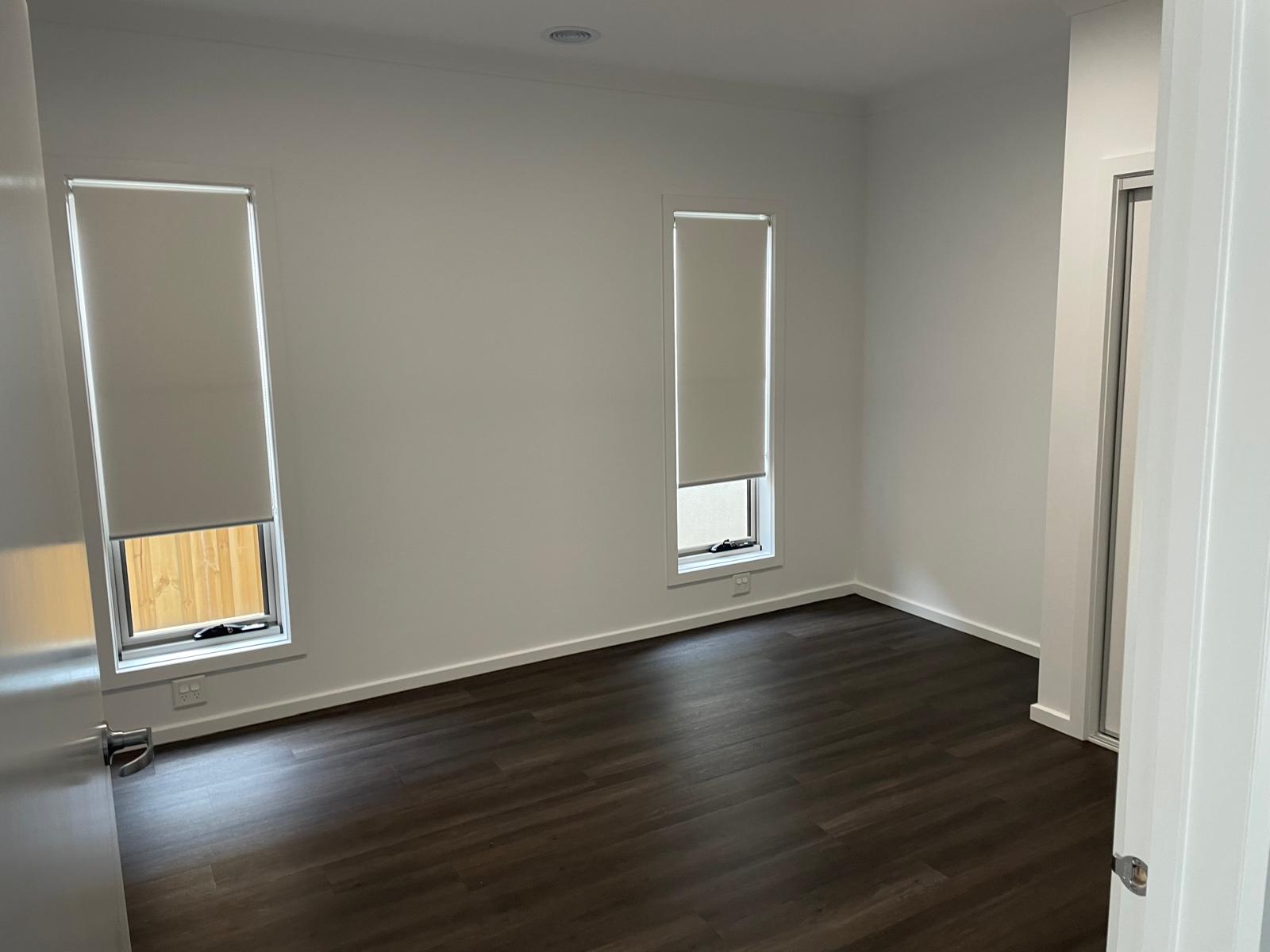 BrandNew Robust SDA in Charlemont 2 beds + SIL space Comfort & care combine — Home image 9