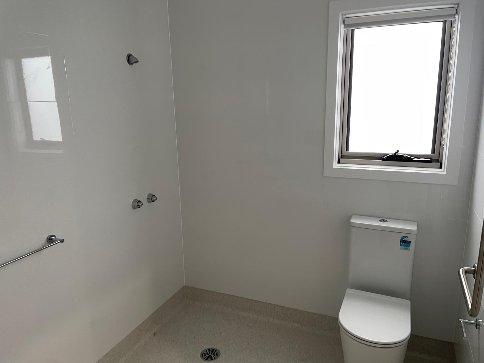 BrandNew Robust SDA in Charlemont 2 beds + SIL space Comfort & care combine — Home image 12