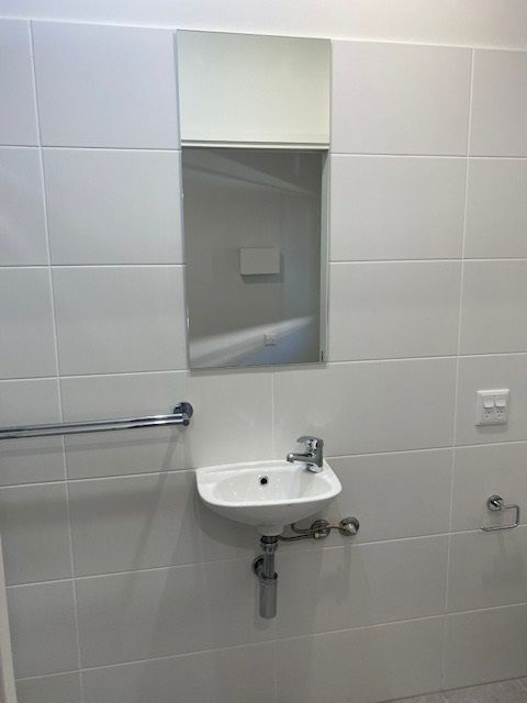 2-Bedroom + OOA High Physical Support in Blacks Beach, Mackay — Home image 2