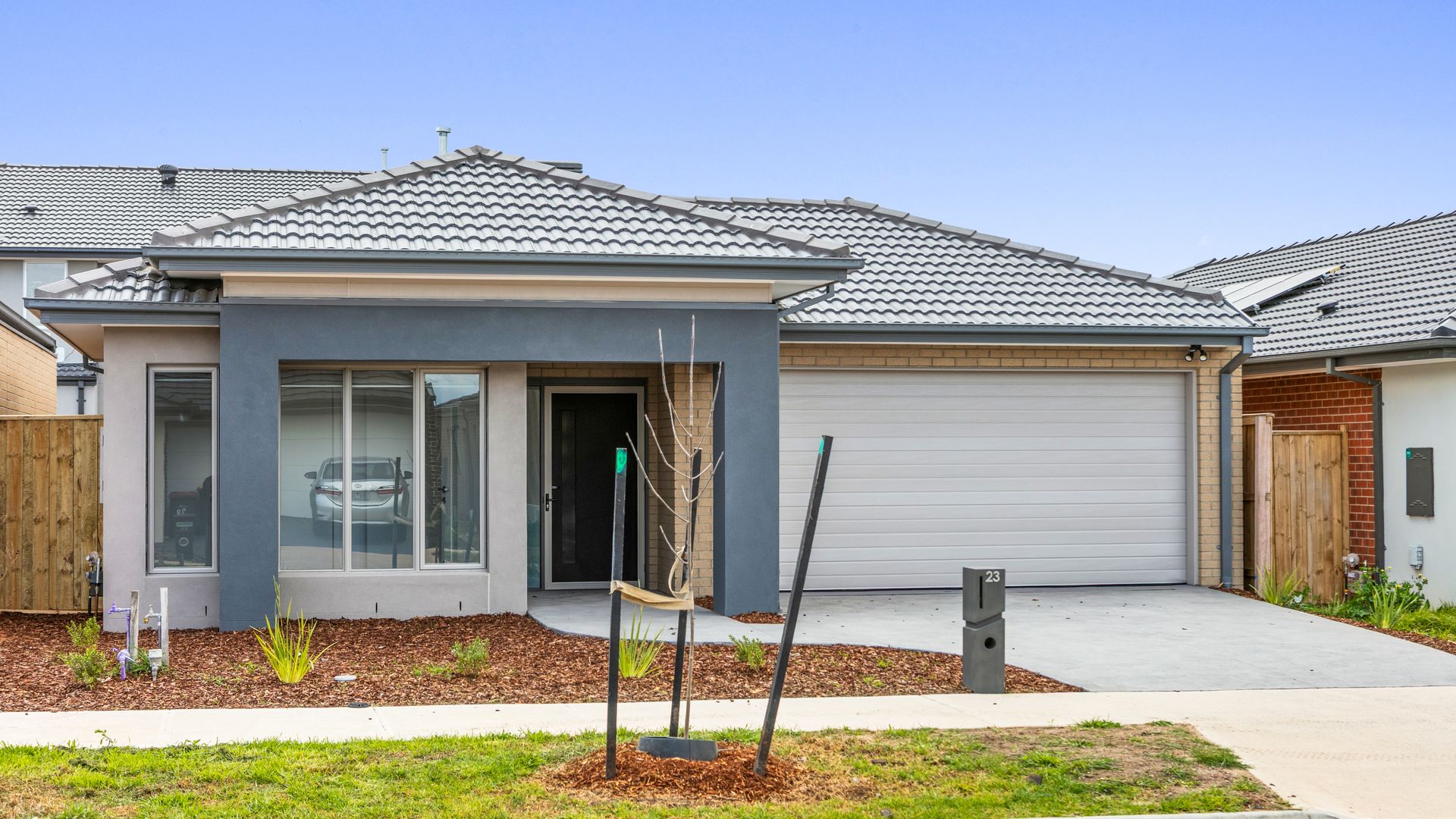 23 Leeward Drive, Tarneit VIC 3029 — Home image 2