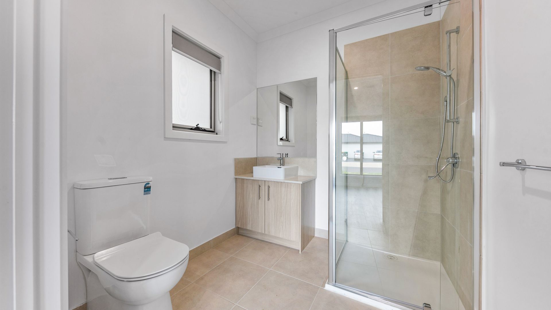 23 Leeward Drive, Tarneit VIC 3029 — Home image 10