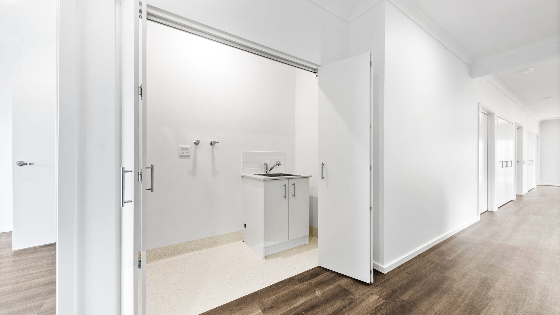 23 Leeward Drive, Tarneit VIC 3029 — Home image 13