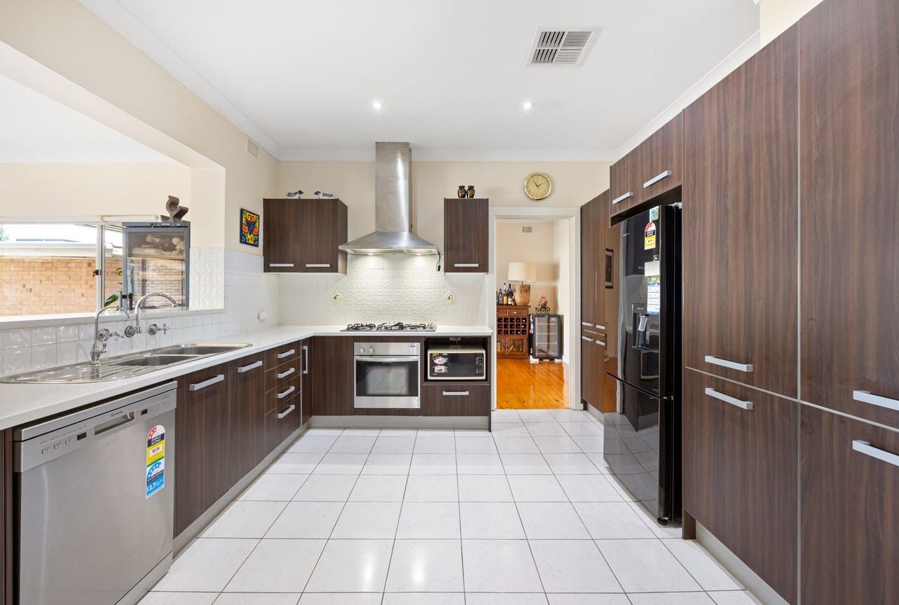 Kensington Gardens SA - Accommodation Available — Home image 5