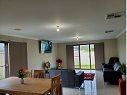 Spacious house close to shops, swimming pool and other amenities — Home image 2