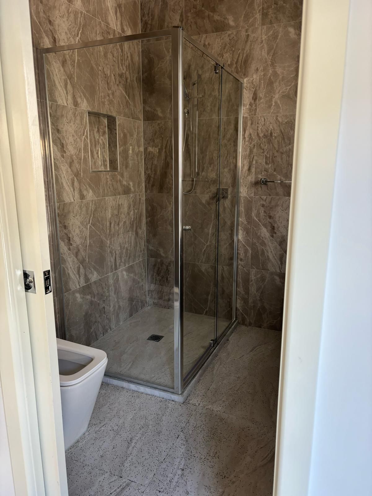New, Light and Bright Respite/MTA/SIL Opportunity in Melton South — Home image 4