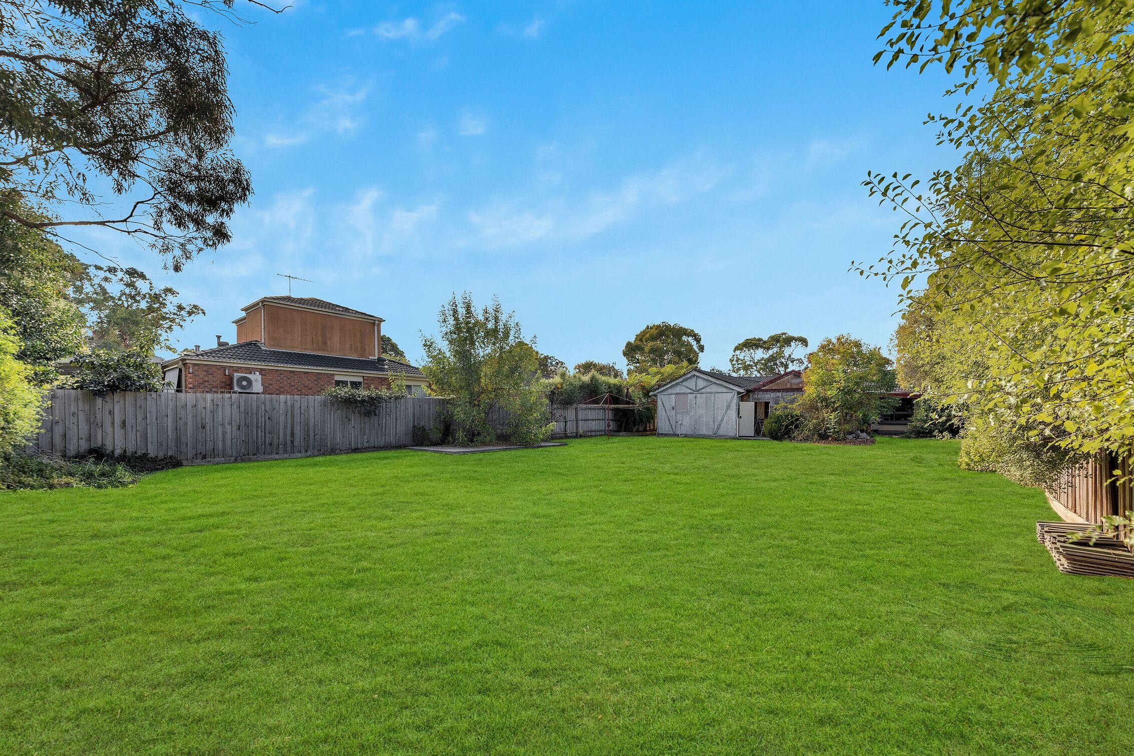 Your Cozy and Accessible Home Away From Home in Bayswater — Home image 3
