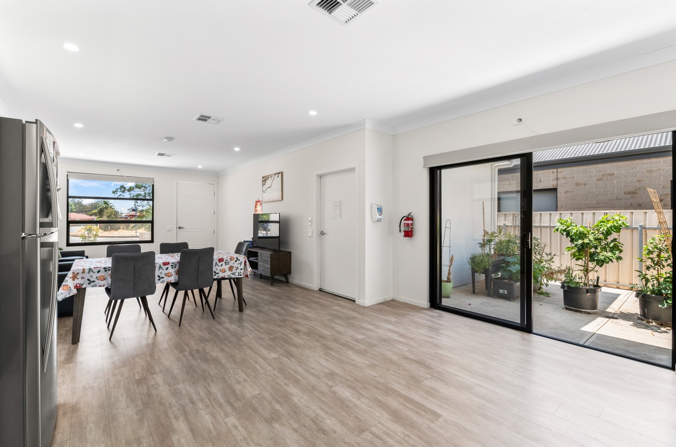 Comfort & Convenience in Salisbury – Ideal Home for Vietnamese Female — Home image 2