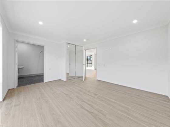 HPS Available in Ellenbrook 3 Bed with OOA Room - 2 Vacancies — Home image 3