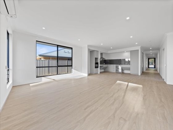 HPS Available in Ellenbrook 3 Bed with OOA Room - 2 Vacancies — Home image 6