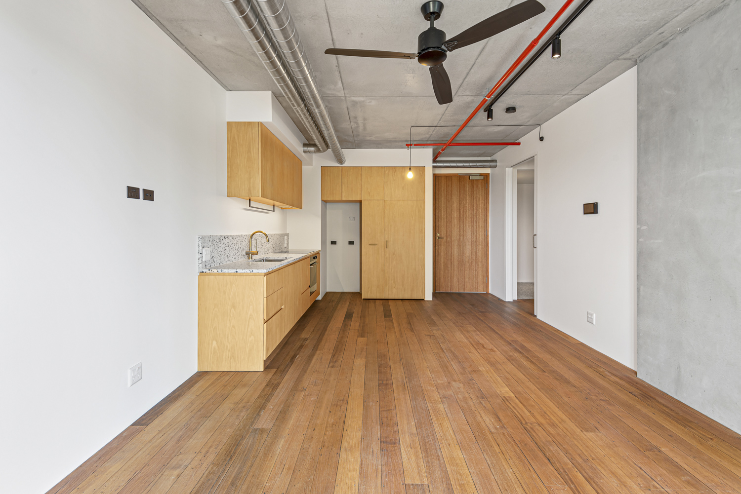 Exceptional Apartment Living in an Unrivalled Location — Home image 4