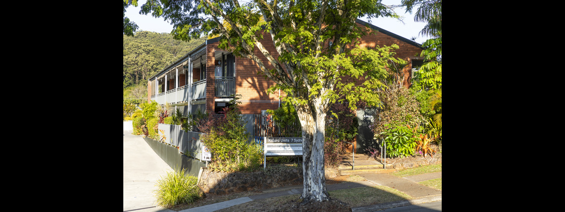 Sub-tropical lifestyle, close to amenities — Home image 3