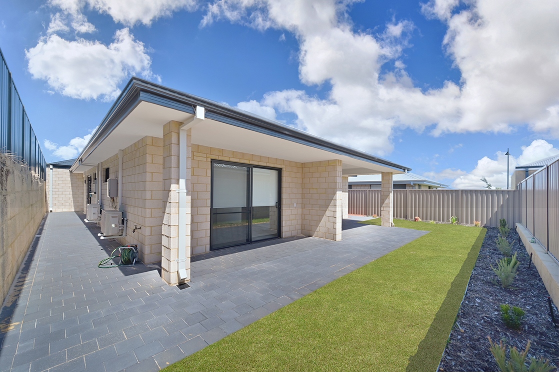 BALDIVIS - 2 Bed HPS Home - AVAILABLE NOW — Home image 6